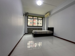 Blk 304 Tampines Street 32 (Tampines), HDB 5 Rooms #551347701